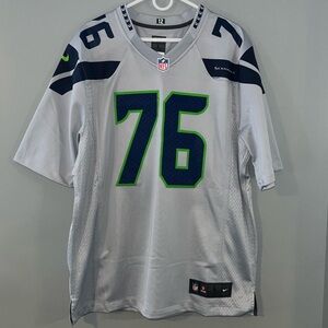 Men’s Large Authentic Nike NFL ON Field Seattle Seahawks Gray Football Jersey